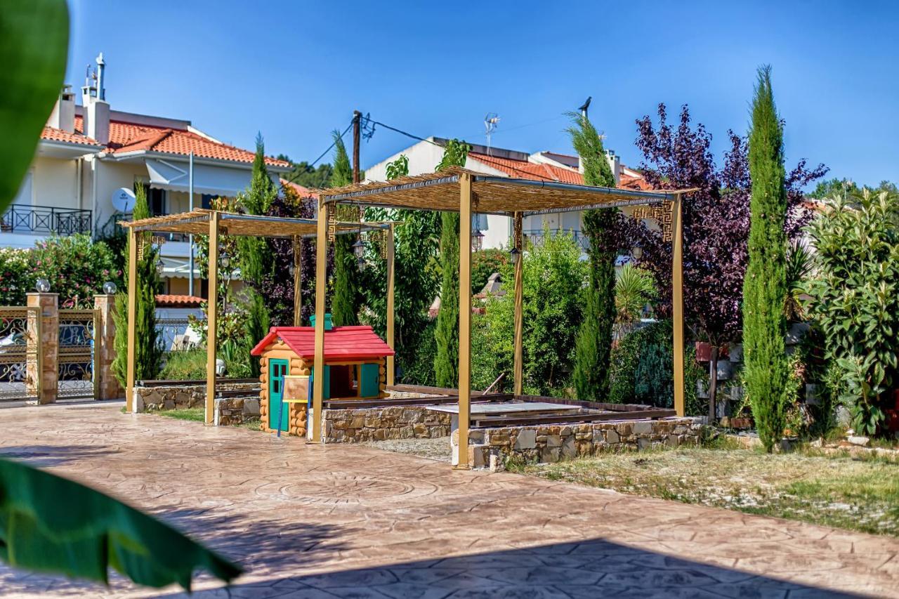 Aparthotel Halkidiki Greek Pride ηotel And Skála Foúrkas